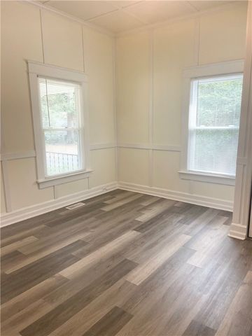 208 Hampton Street, Iva, SC 29655