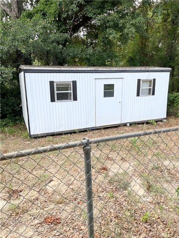 208 Hampton Street, Iva, SC 29655