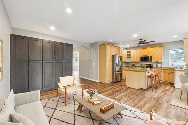 17214 Snohomish Avenue, Snohomish, WA 98296