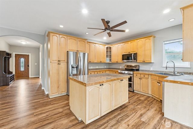 17214 Snohomish Avenue, Snohomish, WA 98296