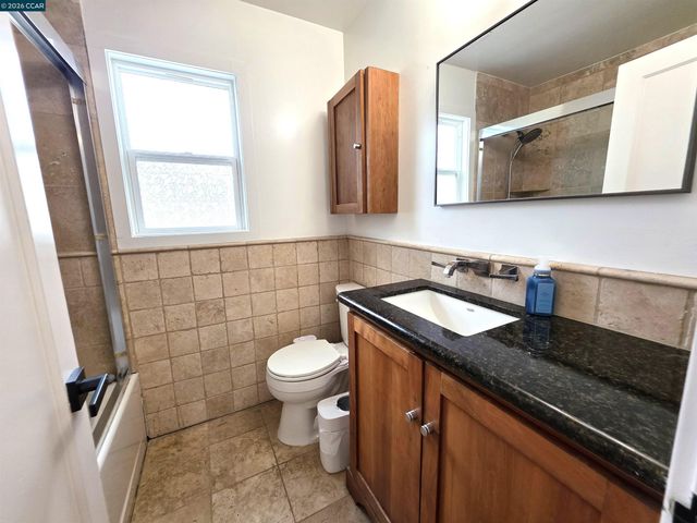 2068 Revere Dr, Concord, CA 94520