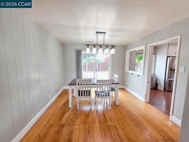 2068 Revere Dr, Concord, CA 94520