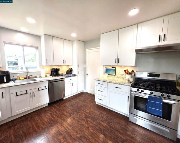 2068 Revere Dr, Concord, CA 94520