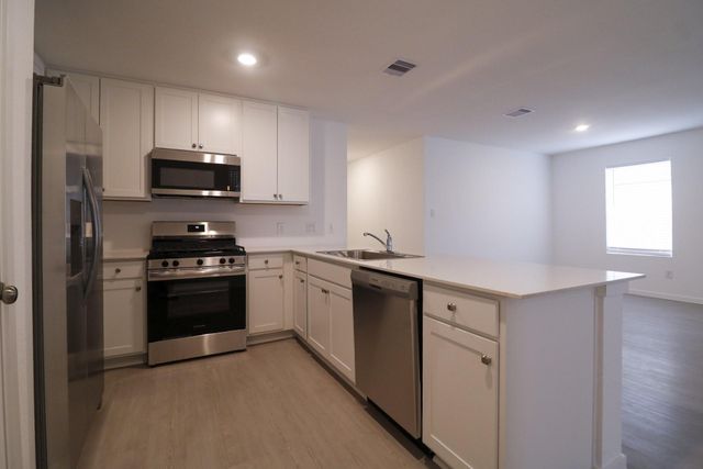 2511 Night Emerald Drive, Rosharon, TX 77583