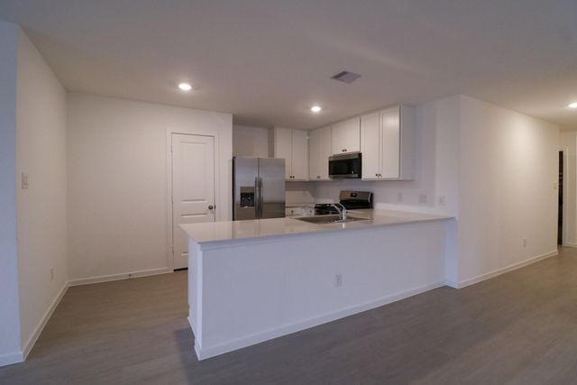 2511 Night Emerald Drive, Rosharon, TX 77583