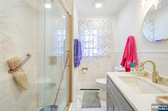 698 Fairview Avenue, Fairview, NJ 07022