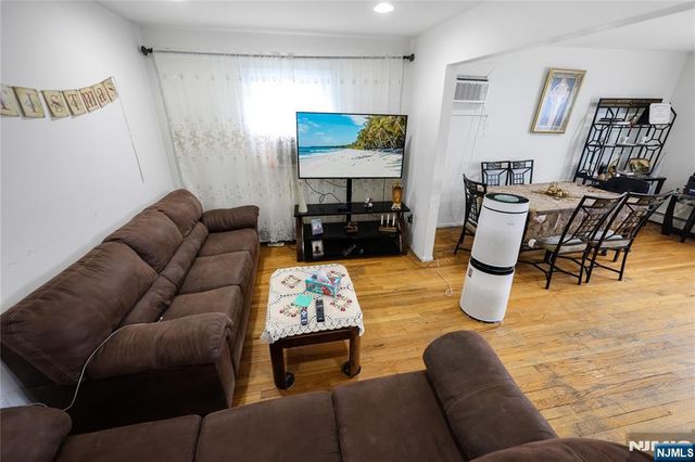 698 Fairview Avenue, Fairview, NJ 07022