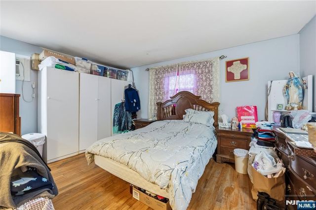 698 Fairview Avenue, Fairview, NJ 07022