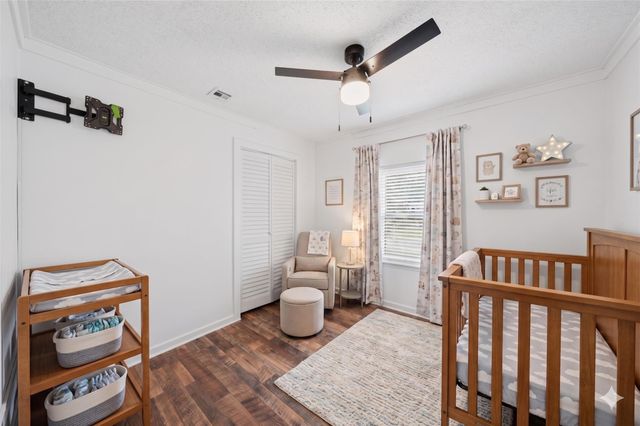 79 Summers Wind Street, Conroe, TX 77356