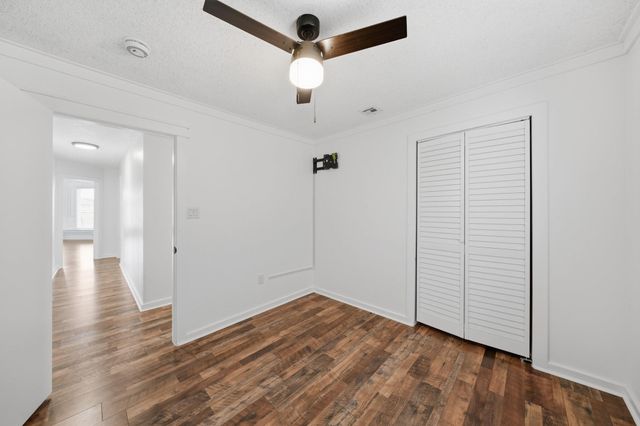 79 Summers Wind Street, Conroe, TX 77356