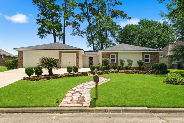 79 Summers Wind Street, Conroe, TX 77356