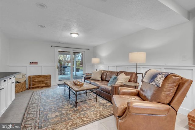 884 WILLYS DR, Arnold, MD 21012