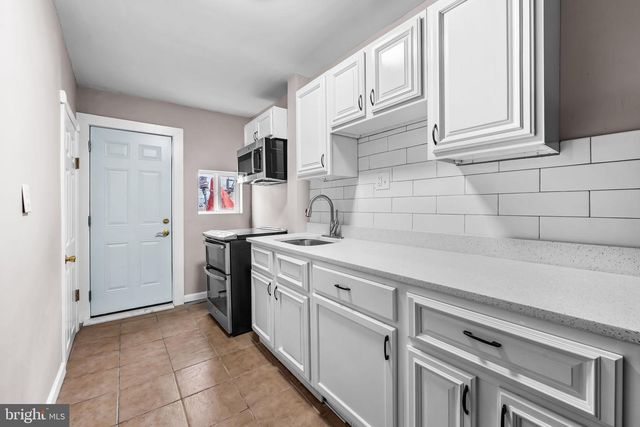 2604 GARRETT AVE, Baltimore, MD 21218