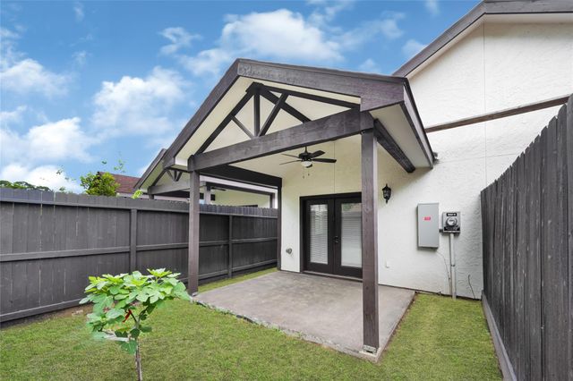 29527B Turnbury Village Drive, Spring, TX 77386