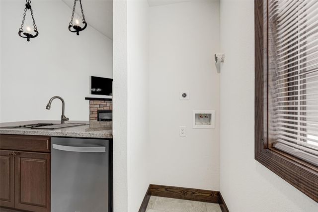 29527B Turnbury Village Drive, Spring, TX 77386