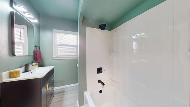 225 Merced Ave, Modesto, CA 95351