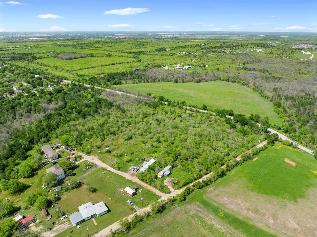 0 Jacobson RD, Del Valle, TX 78617