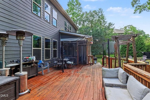 6600 Mountain Oaks Way, Wake Forest, NC 27587