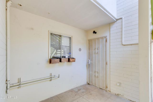 102 W MARYLAND Avenue C1, Phoenix, AZ 85013