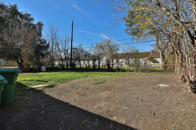 10322 Cathedral Drive, Houston, TX 77051