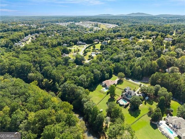 8865 Saddle Trail, Ball Ground, GA 30107