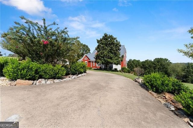 8865 Saddle Trail, Ball Ground, GA 30107