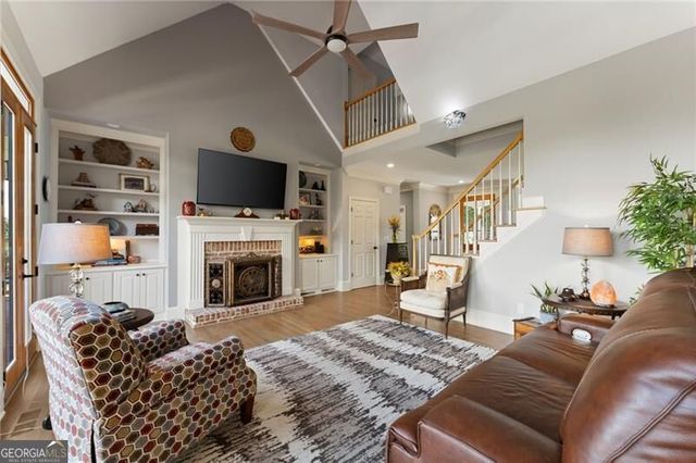 8865 Saddle Trail, Ball Ground, GA 30107