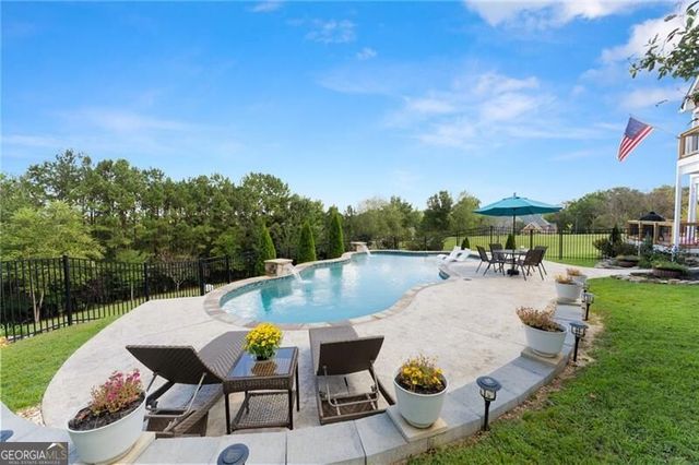8865 Saddle Trail, Ball Ground, GA 30107