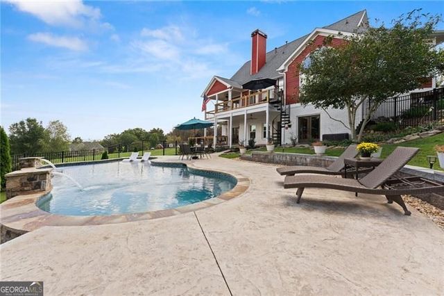 8865 Saddle Trail, Ball Ground, GA 30107