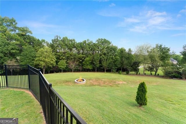 8865 Saddle Trail, Ball Ground, GA 30107