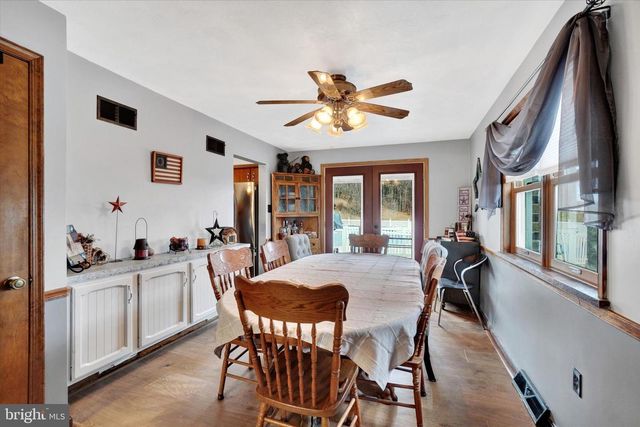 14181 WOLF RD, Felton, PA 17322