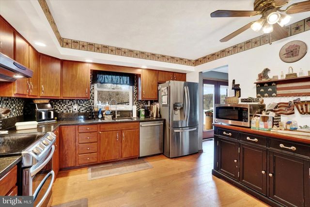 14181 WOLF RD, Felton, PA 17322