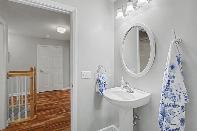 7 Irene Avenue, Essex, VT 05452