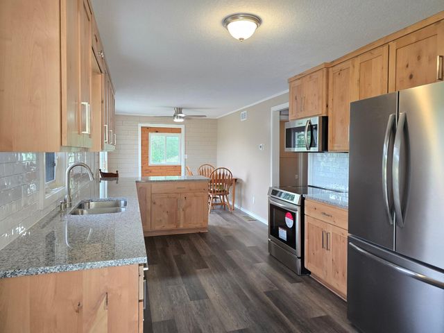 12762 300th Street, Onamia, MN 56359