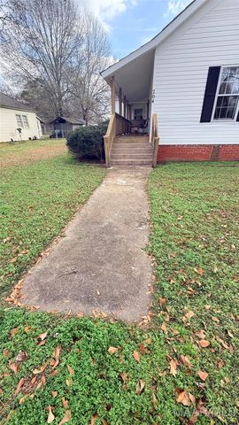 204 Ashurst Avenue, Tallassee, AL 36078
