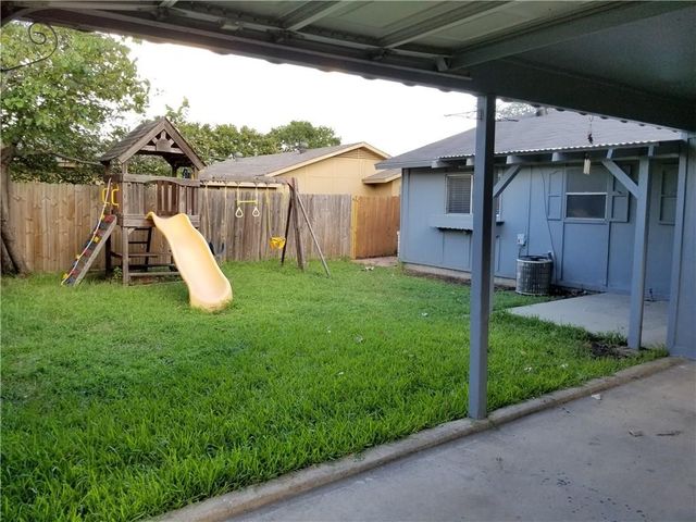 933 Meadow Mead Drive, Allen, TX 75002