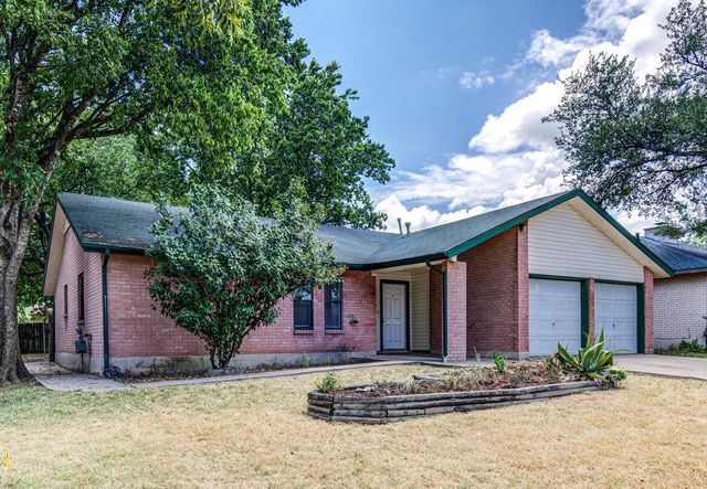 10105 Woodland Village DR, Austin, TX 78750