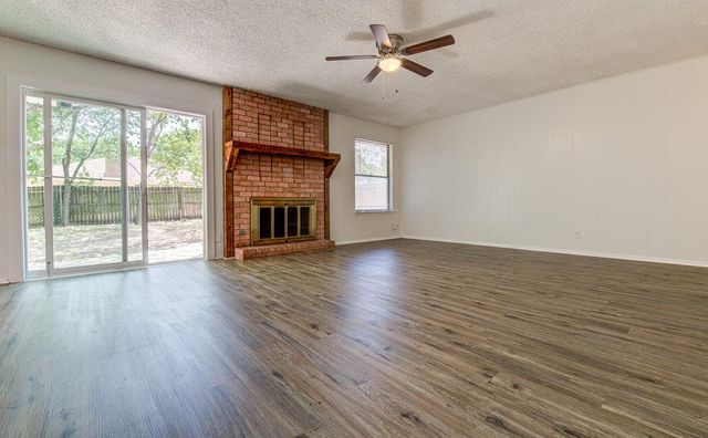 10105 Woodland Village DR, Austin, TX 78750