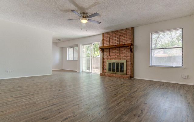 10105 Woodland Village DR, Austin, TX 78750