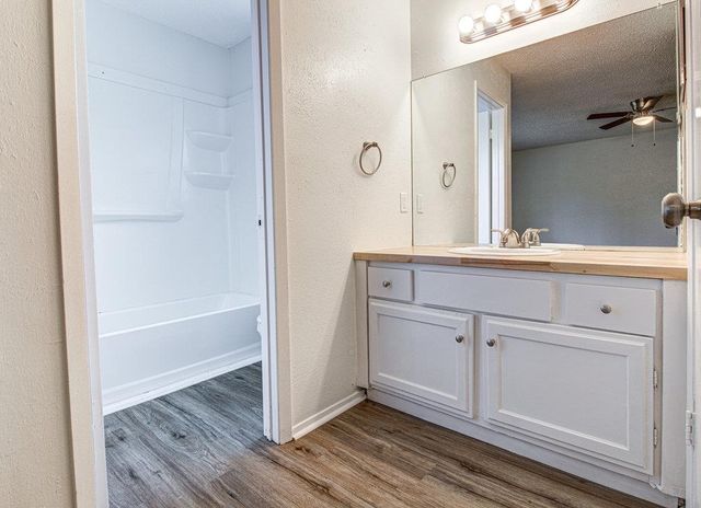 10105 Woodland Village DR, Austin, TX 78750