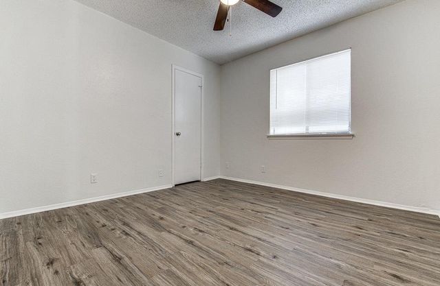10105 Woodland Village DR, Austin, TX 78750