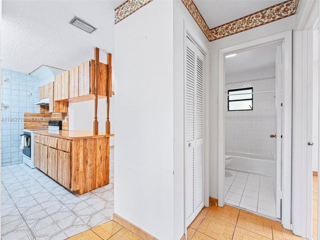 10832 SW 146th Pl, Miami, FL 33186