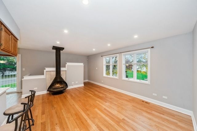 608 Inverrary Lane 608, Deerfield, IL 60015