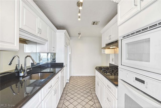 12900 Lake Avenue 1624, Lakewood, OH 44107