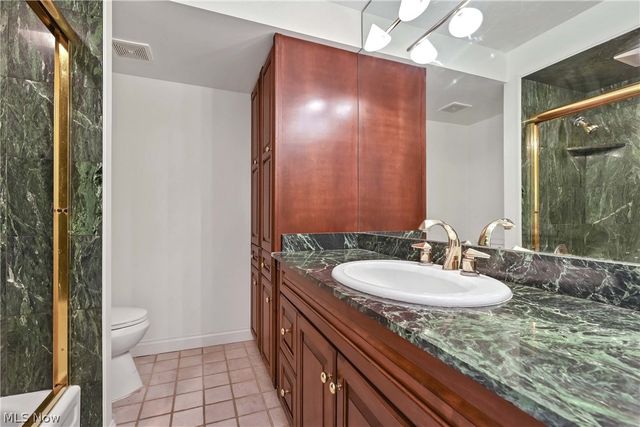 12900 Lake Avenue 1624, Lakewood, OH 44107