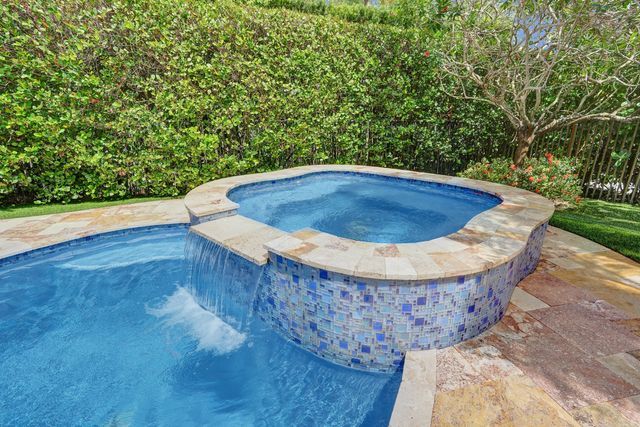 7276 NW 112th Way, Parkland, FL 33076