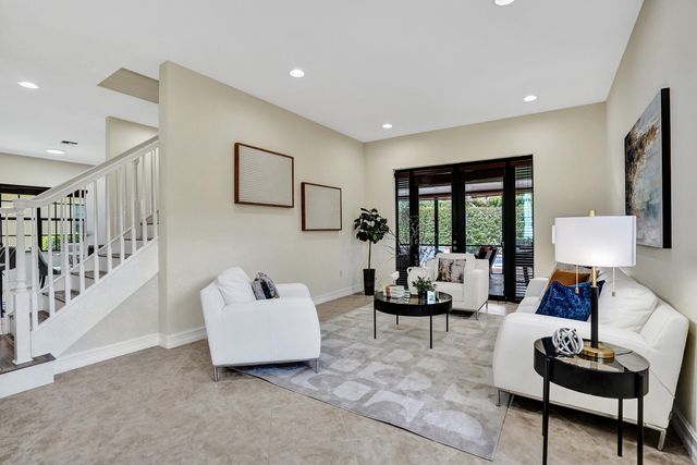 7276 NW 112th Way, Parkland, FL 33076