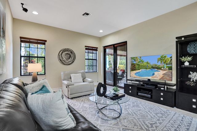 7276 NW 112th Way, Parkland, FL 33076