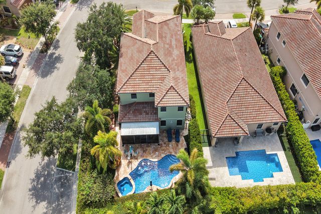 7276 NW 112th Way, Parkland, FL 33076