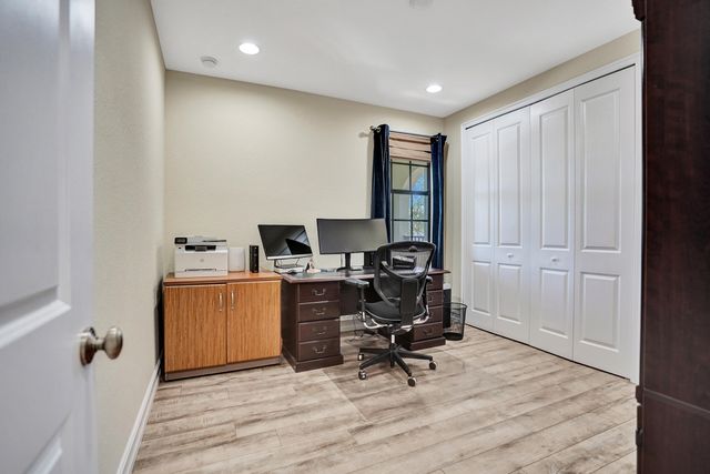7276 NW 112th Way, Parkland, FL 33076